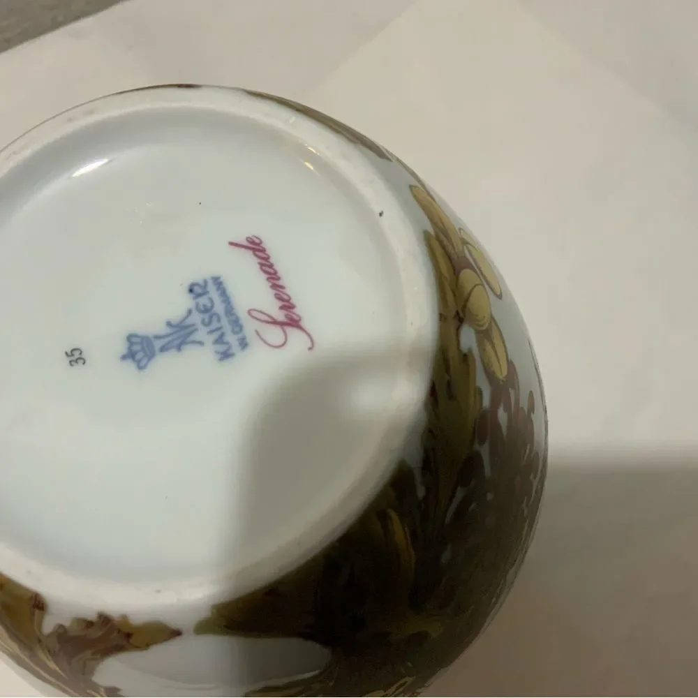 AK Kaiser White Gold Porcelain Serenade Vase from Ak Emperor, W. Germany, 1970s